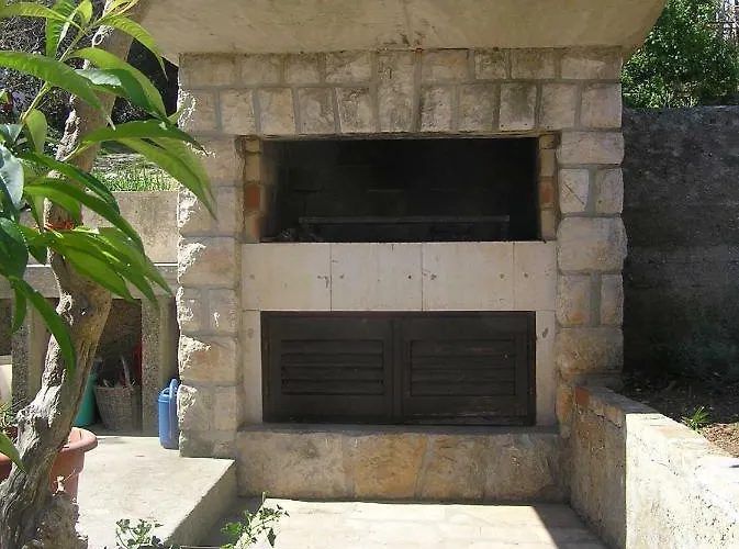 דירה Marija מאלי לוסיניי